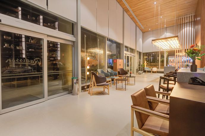 Imagen de los interiores del Hotel Radisson Pinheiros. Foto 18