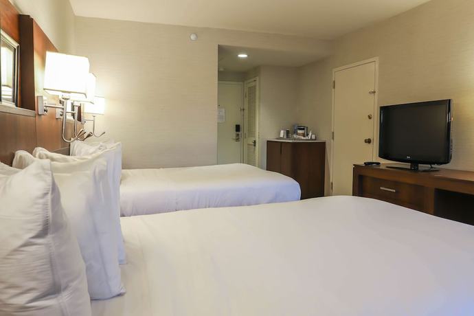 Imagen de la habitación del Hotel Radisson Plaza At Kalamazoo Center. Foto 8