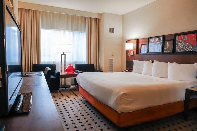 Imagen de la habitación del Hotel Radisson Plaza At Kalamazoo Center. Foto 14