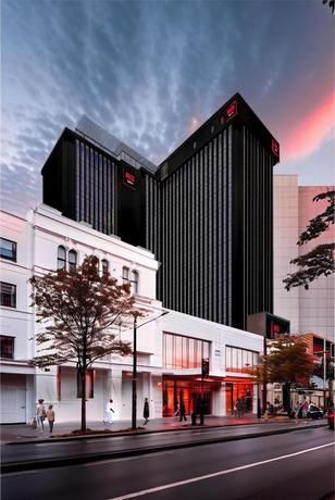 Imagen general del Hotel Radisson RED Auckland. Foto 1
