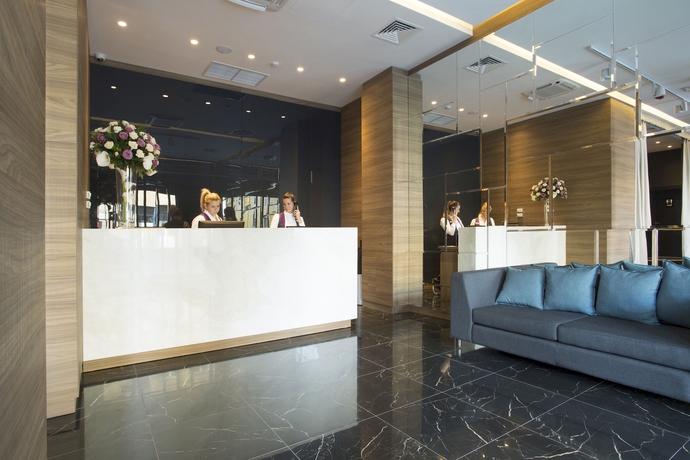 Imagen de los interiores del Hotel Radisson RED Belgrade. Foto 10