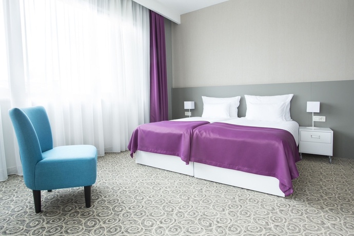 Imagen de la habitación del Hotel Radisson RED Belgrade. Foto 4