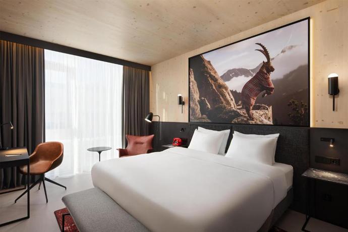 Imagen de la habitación del Hotel Radisson RED Innsbruck. Foto 6