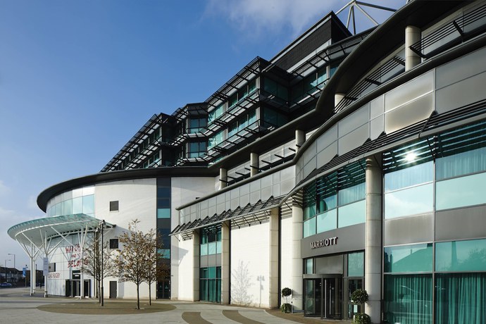 Imagen general del Hotel Radisson RED London Twickenham. Foto 2