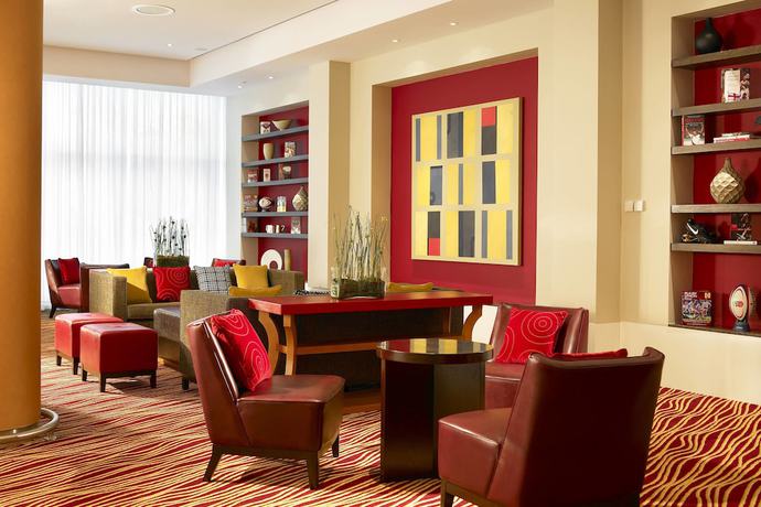Imagen de los interiores del Hotel Radisson RED London Twickenham. Foto 16