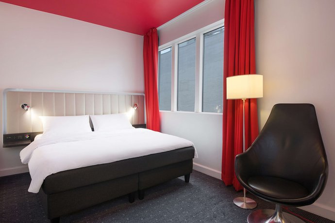 Imagen de la habitación del Hotel Radisson RED Oslo City Centre, A Verified Net Zero. Foto 5