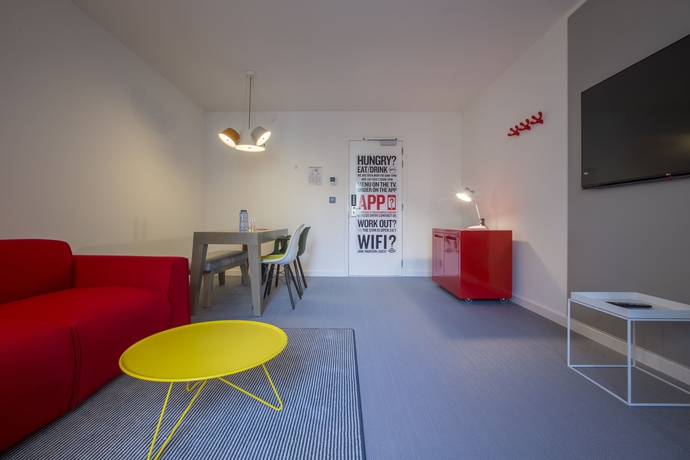 Imagen de los interiores del Hotel Radisson Red Brussels. Foto 13