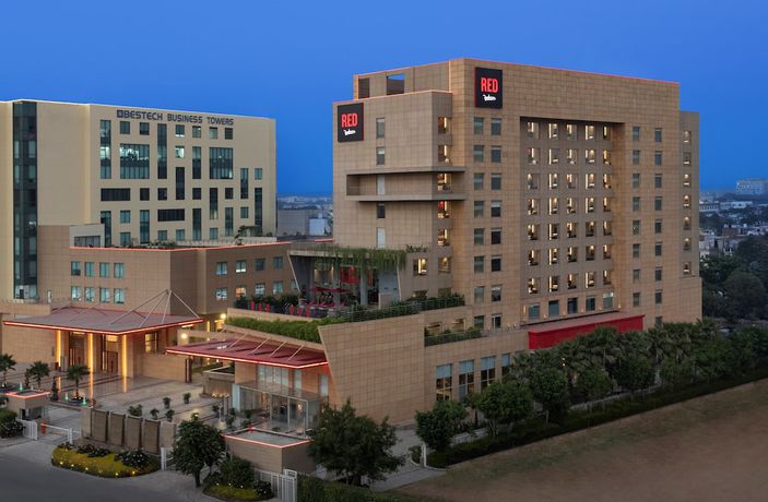 Imagen general del Hotel Radisson Red Chandigarh Mohali. Foto 1