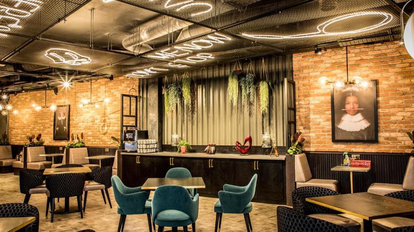 Imagen del bar/restaurante del Hotel Radisson Red London Greenwich The O2. Foto 6