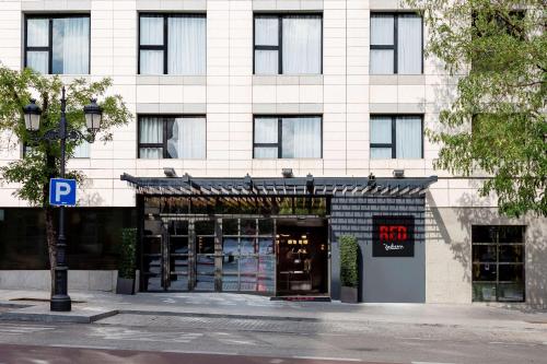 Imagen general del Hotel Radisson Red Madrid. Foto 3