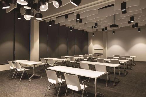 Imagen general del Hotel Radisson Red Minneapolis Downtown. Foto 4