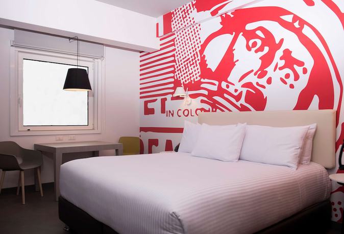 Imagen de la habitación del Hotel Radisson Red Miraflores. Foto 5