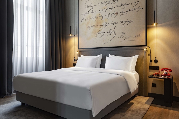 Imagen de la habitación del Hotel Radisson Red Tbilisi. Foto 2