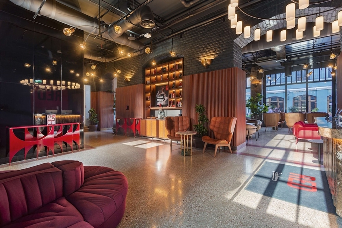 Imagen de los interiores del Hotel Radisson Red Tbilisi. Foto 19