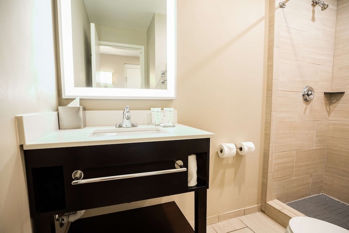 Imagen de la habitación del Hotel Radisson Resort At The Port. Foto 17