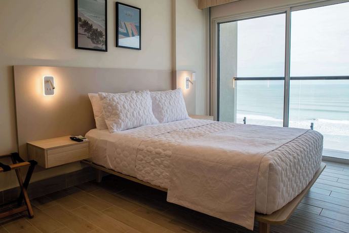 Imagen de la habitación del Hotel Radisson Riviera Panama. Foto 9
