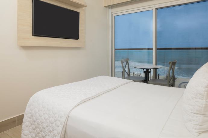 Imagen de la habitación del Hotel Radisson Riviera Panama. Foto 12