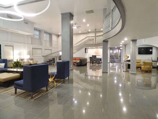 Imagen de los interiores del Hotel Radisson Salt Lake City Airport. Foto 17