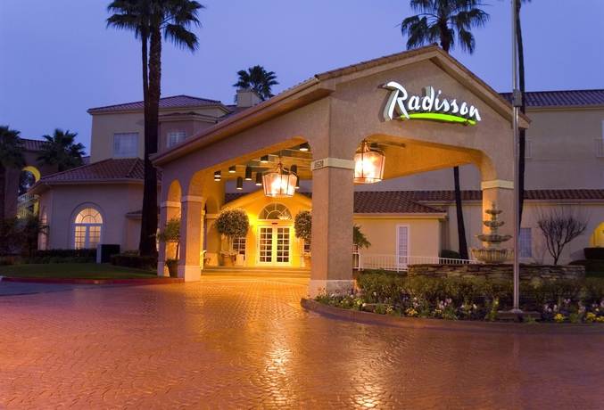Imagen general del Hotel Radisson San Diego-Rancho Bernardo. Foto 3