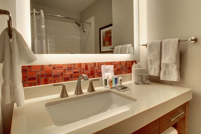 Imagen de la habitación del Hotel Radisson San Diego-Rancho Bernardo. Foto 6