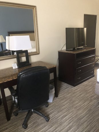 Imagen de la habitación del Hotel Radisson Schaumburg. Foto 3