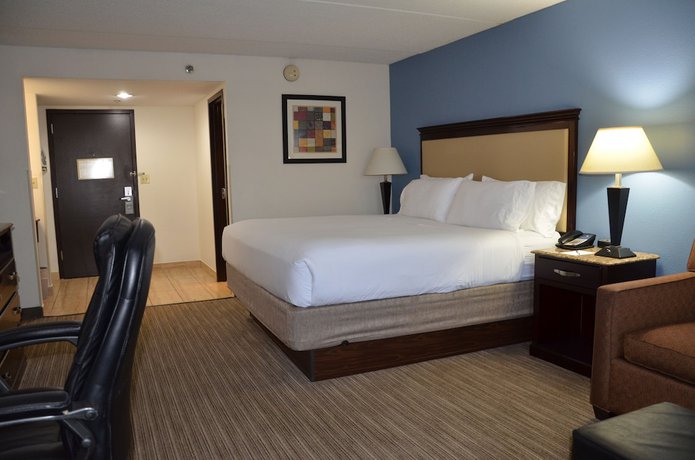 Imagen de la habitación del Hotel Radisson Schaumburg. Foto 5
