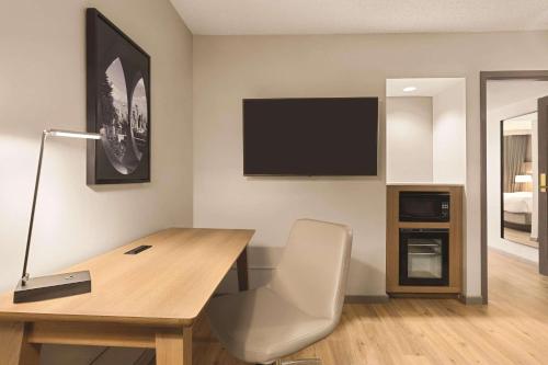 Imagen de la habitación del Hotel Radisson Seattle Airport. Foto 9