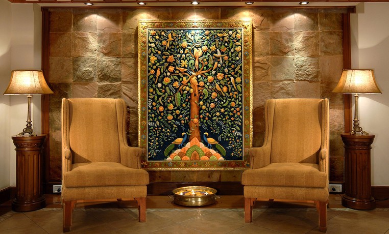 Imagen de los interiores del Hotel Radisson Shimla. Foto 17