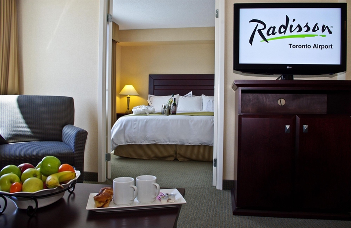 Imagen de los interiores del Hotel Radisson Suite - Toronto Airport. Foto 8