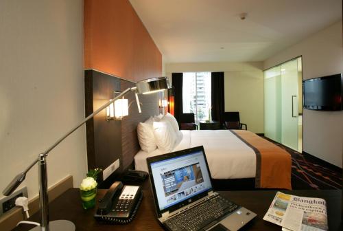 Imagen de la habitación del Hotel Radisson Suites Bangkok Sukhumvit. Foto 6