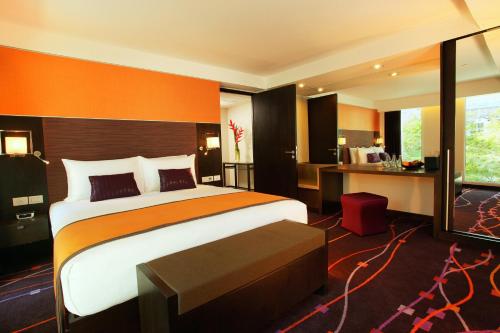 Imagen de la habitación del Hotel Radisson Suites Bangkok Sukhumvit. Foto 8