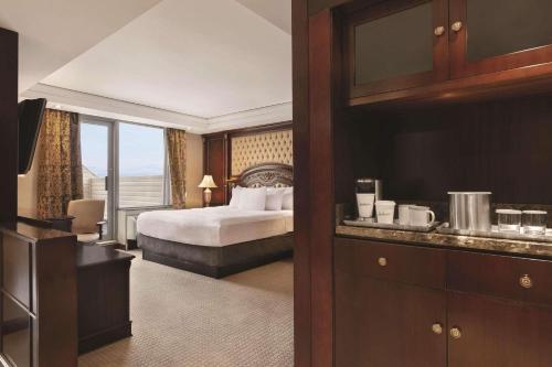 Imagen de la habitación del Hotel Radisson Toronto Airport West. Foto 14