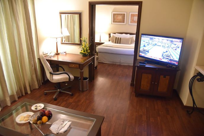 Imagen de la habitación del Hotel Radisson Varanasi. Foto 12