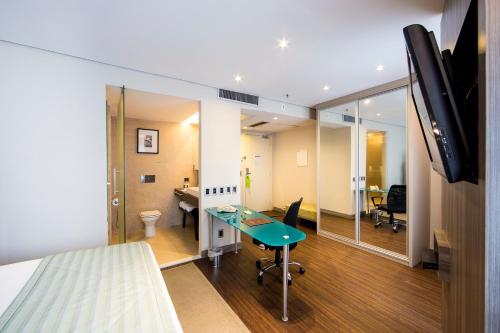 Imagen de la habitación del Hotel Radisson Vila Olimpia. Foto 4