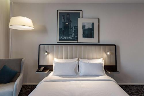 Imagen de la habitación del Hotel Radisson and Apartments Dammam Industry City. Foto 9