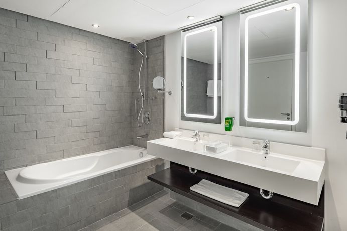 Imagen de la habitación del Hotel Radisson and Apartments Dammam Industry City. Foto 2