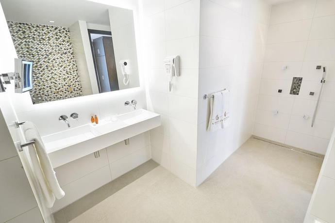 Imagen de la habitación del Hotel Radisson and Suites Amsterdam South. Foto 4