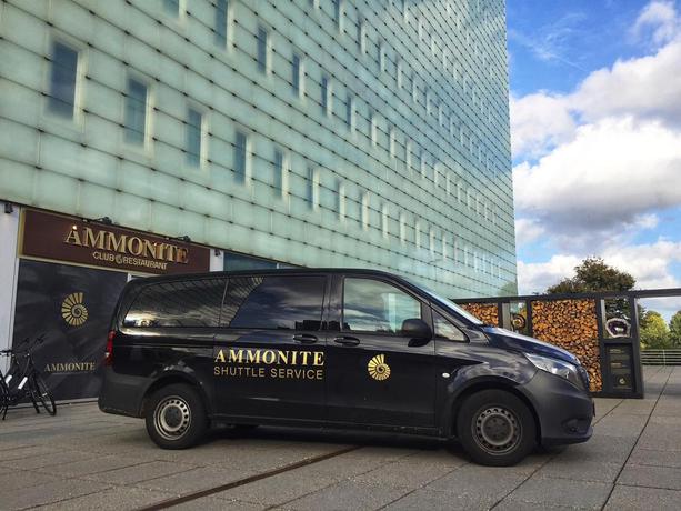 Imagen de los exteriores del Hotel Radisson and Suites Amsterdam South. Foto 9