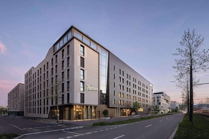 Imagen general del Hotel Radisson and Suites Zurich. Foto 1
