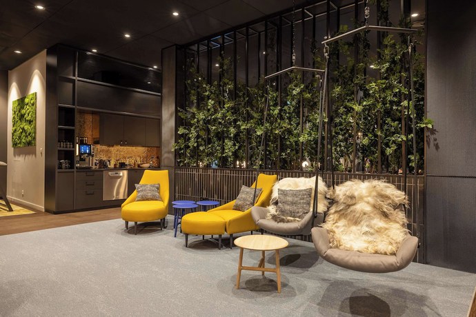 Imagen de los interiores del Hotel Radisson and Suites Zurich. Foto 14