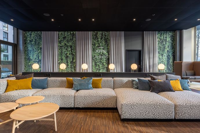 Imagen de los interiores del Hotel Radisson and Suites Zurich. Foto 19