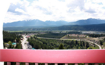 Imagen de la habitación del Hotel Radium Chalet. Foto 9