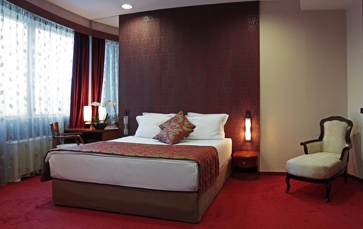 Imagen de la habitación del Hotel Radon Plaza. Foto 4