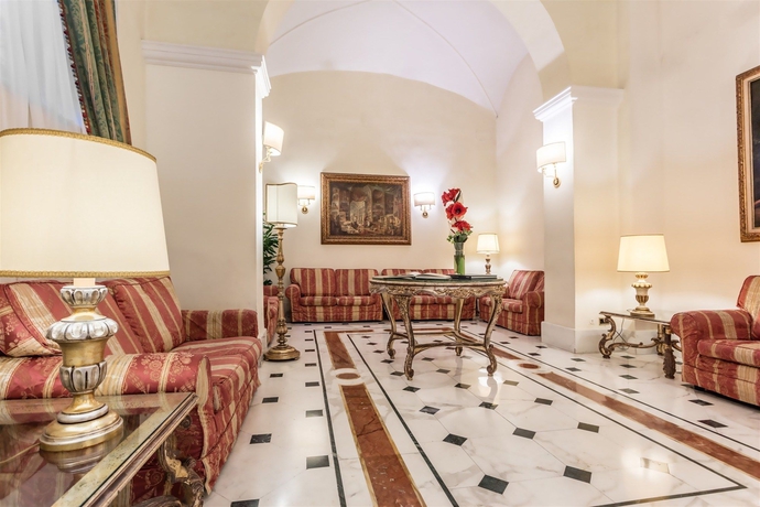 Imagen de los interiores del Hotel Raeli Archimede. Foto 15