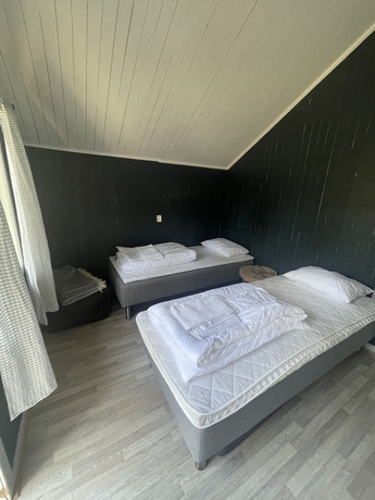 Imagen de la habitación del Hotel Raet Camping. Foto 9