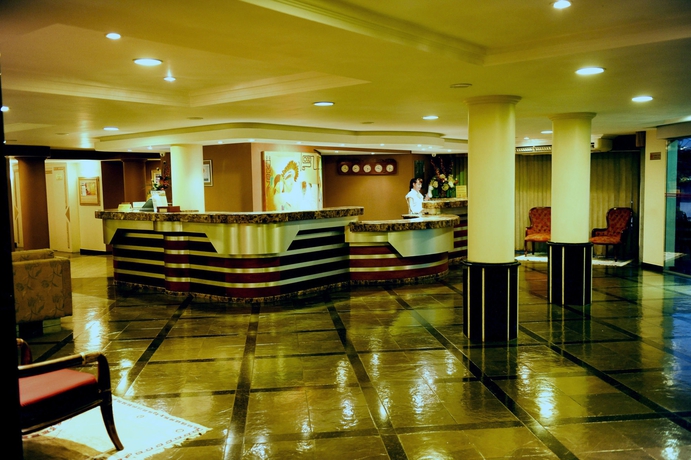 Imagen de los interiores del Hotel Rafain Centro. Foto 8