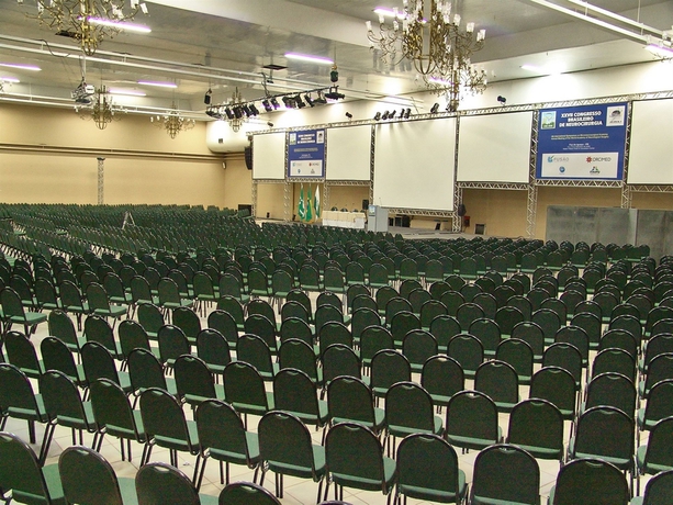 Imagen de los interiores del Hotel Rafain Palace and Convention Center. Foto 5