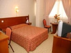 Imagen de la habitación del Hotel Rafee. Foto 2