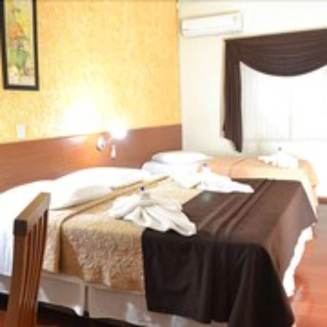Imagen de la habitación del Hotel Rafeli. Foto 7