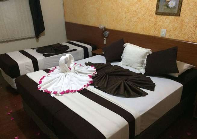 Imagen de la habitación del Hotel Rafeli. Foto 10